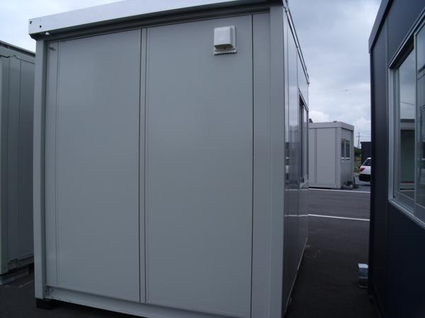 埼玉県花園インター店/展示場の中古ユニットハウス・プレハブ・コンテナハウスCT-32J(2.16坪)の本体の外観