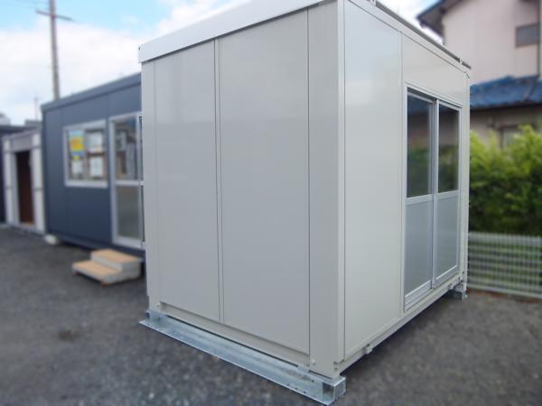 滋賀県滋賀店/展示場の中古ユニットハウス・プレハブ・コンテナハウスCT-32J(2.16坪)の本体の外観