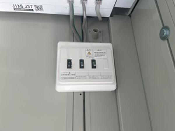 埼玉県本庄店/展示場の中古ユニットハウス・プレハブ・コンテナハウスCT-41J(2.83坪)の各設備の分電盤