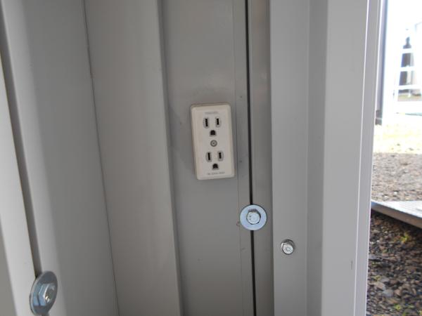 島根県出雲店/展示場の中古ユニットハウス・プレハブ・コンテナハウスCT-41JG(2.83坪)の各設備のコンセント