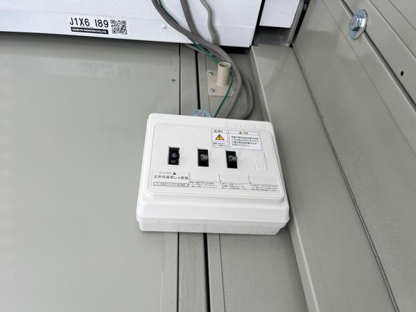 北海道札幌店/展示場の中古ユニットハウス・プレハブ・コンテナハウスCT-41J(2.85坪)の各設備の分電盤