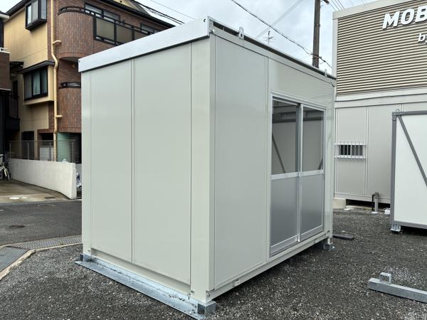 大阪府枚方店/展示場の中古ユニットハウス・プレハブ・コンテナハウスCT-32J(2.13坪)の本体の外観
