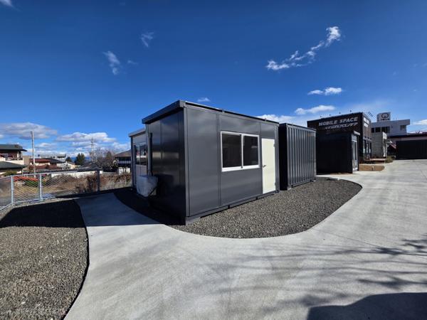 山梨県富士吉田店/展示場の中古ユニットハウス・プレハブ・コンテナハウスCT-41J(2.83坪)の本体の外観