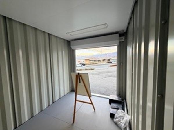 山梨県笛吹一宮店/展示場の中古ユニットハウス・プレハブ・コンテナハウスCT-32J(2.16坪)の本体の内観