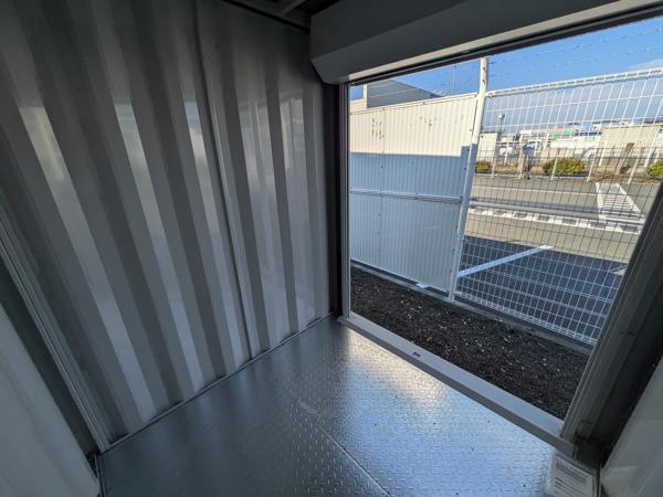 愛媛県松山出張所/総合展示場の新棟ユニットハウス・プレハブ・コンテナハウスGORILLA(0.94坪)の本体の内観