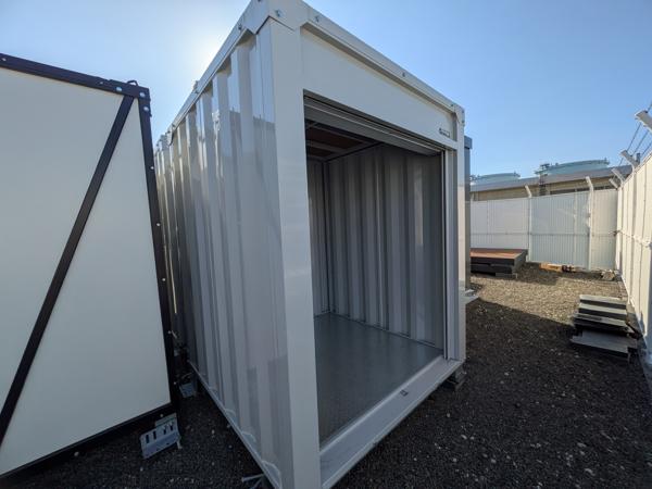 愛媛県松山出張所/総合展示場の新棟ユニットハウス・プレハブ・コンテナハウスGORILLA(0.94坪)の本体の外観