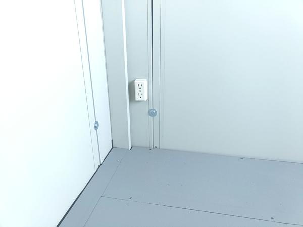 山梨県山梨出張所/総合展示場の中古ユニットハウス・プレハブ・コンテナハウスCT-41J(2.83坪)の各設備のコンセント