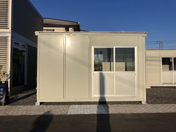 群馬県伊勢崎バイパス店/展示場の中古ユニットハウス・プレハブ・コンテナハウスCT-41J(2.83坪)の本体の外観