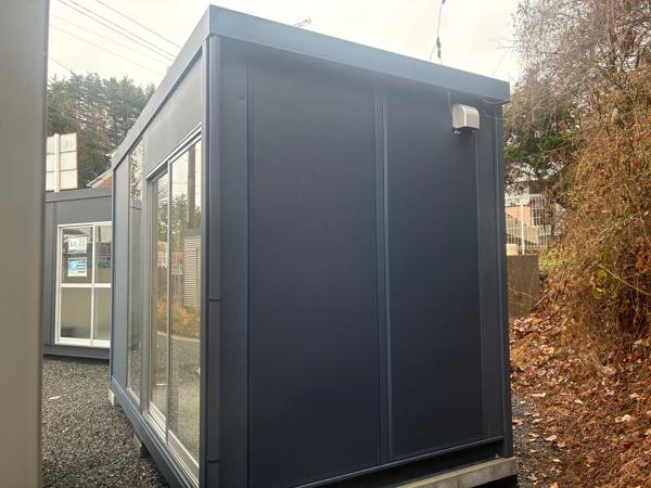 岩手県宮古店/展示場の新棟ユニットハウス・プレハブ・コンテナハウス38MSL(2.43坪)の本体の外観