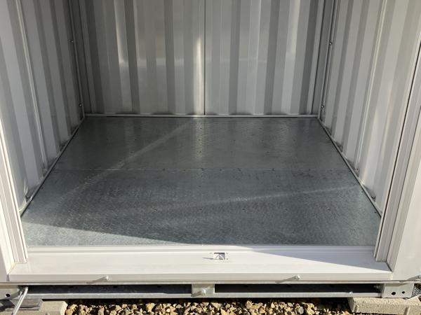 山口県下関店/展示場の新棟ユニットハウス・プレハブ・コンテナハウスGORILLA(0.94坪)の本体の内観