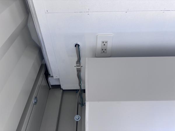 佐賀県佐賀出張所/展示場の中古ユニットハウス・プレハブ・コンテナハウス波板付き