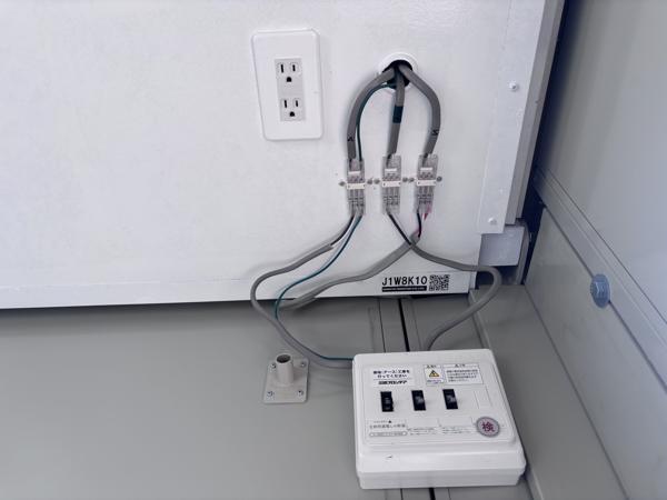 佐賀県佐賀出張所/展示場の中古ユニットハウス・プレハブ・コンテナハウスCT-41J(2.83坪)の各設備の分電盤