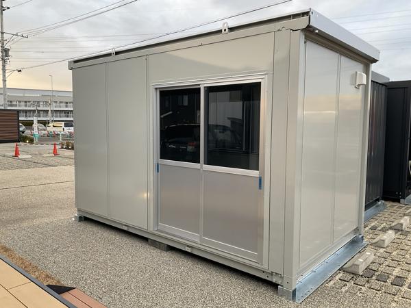 愛知県小牧総合展示場の中古ユニットハウス・プレハブ・コンテナハウスCT-41J(2.83坪)の本体の外観