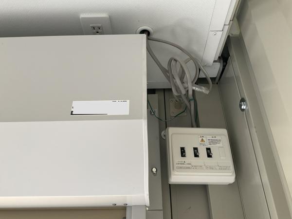 愛知県小牧総合展示場の中古ユニットハウス・プレハブ・コンテナハウスCT-32JG(2.16坪)の各設備の分電盤