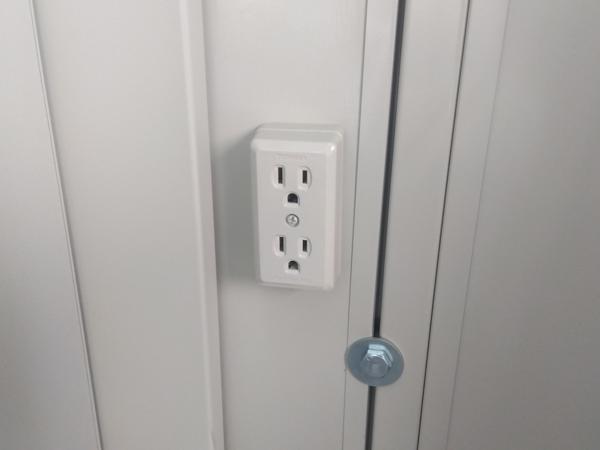 愛知県名古屋緑店/展示場の中古ユニットハウス・プレハブ・コンテナハウスCT-41J(2.83坪)の各設備のコンセント