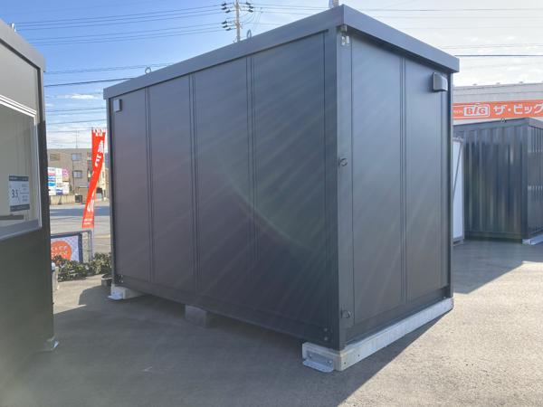 静岡県島田店/展示場の新棟ユニットハウス・プレハブ・コンテナハウス38MSL BIKE GARAGE(2.42坪)の本体の外観