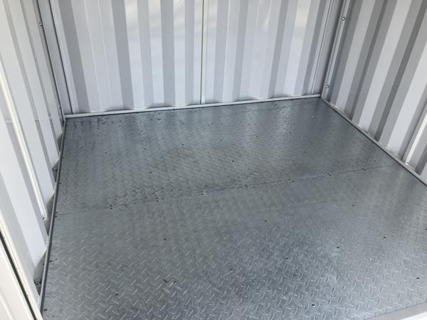 福岡県福岡東店/展示場の新棟ユニットハウス・プレハブ・コンテナハウスGORILLA(0.94坪)の本体の内観