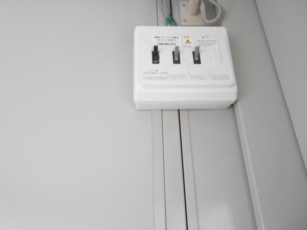 長野県松本店/展示場の中古ユニットハウス・プレハブ・コンテナハウスCT-32J(2.17坪)の各設備の分電盤