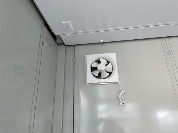 熊本県熊本店/展示場の中古ユニットハウス・プレハブ・コンテナハウスCT-54J(7.78坪)の各設備の換気扇