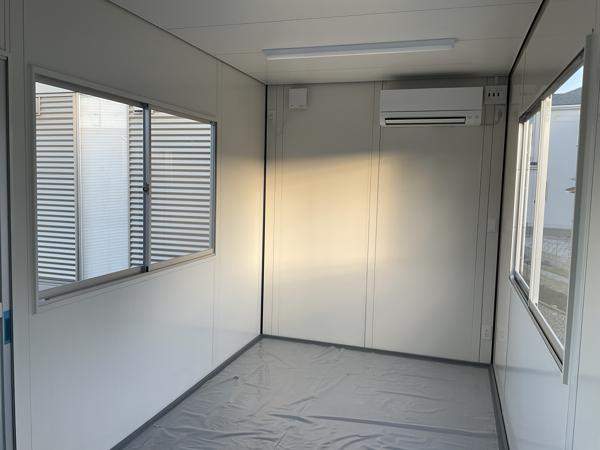 愛知県小牧総合展示場の新棟ユニットハウス・プレハブ・コンテナハウス47MSL(3.02坪)の本体の内観