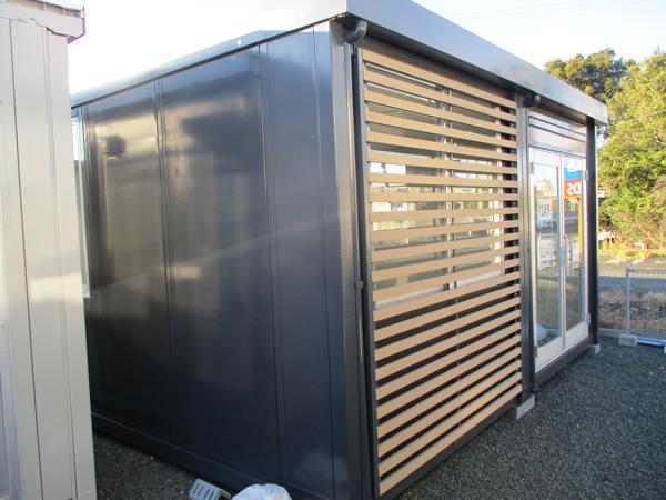 愛知県豊橋東店/展示場の中古ユニットハウス・プレハブ・コンテナハウスCT-54J(7.78坪)の本体の外観