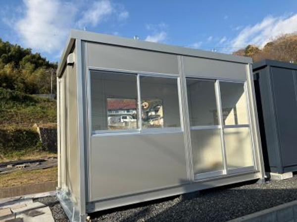 広島県尾道店/展示場の新棟ユニットハウス・プレハブ・コンテナハウス38MSL(2.43坪)の本体の外観