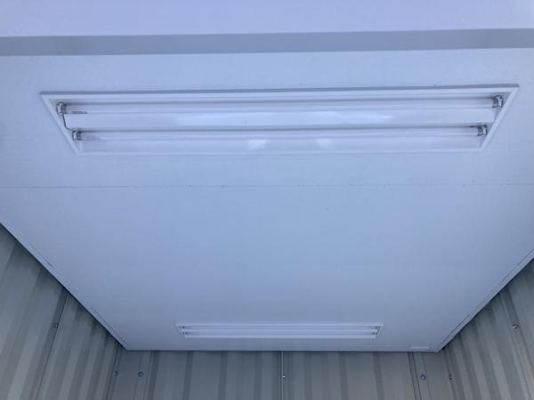 千葉県松戸店/展示場の中古ユニットハウス・プレハブ・コンテナハウスCT-32JG(2.16坪)の各設備の照明器具