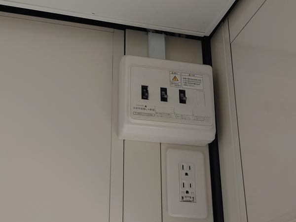 栃木県小山店/展示場の新棟ユニットハウス・プレハブ・コンテナハウス38MSL(2.43坪)の各設備の分電盤