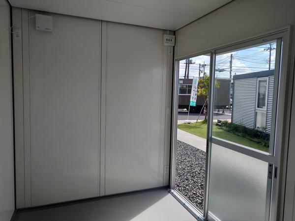 栃木県小山店/展示場の新棟ユニットハウス・プレハブ・コンテナハウス38MSL(2.43坪)の本体の内観