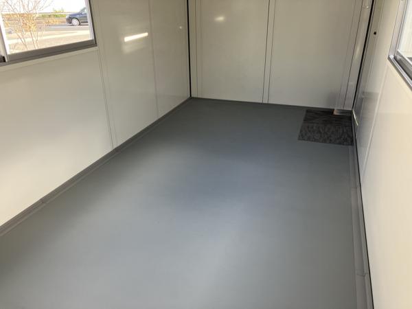 大阪府泉佐野店/展示場の新棟ユニットハウス・プレハブ・コンテナハウス47MSL(3.02坪)の本体の内観