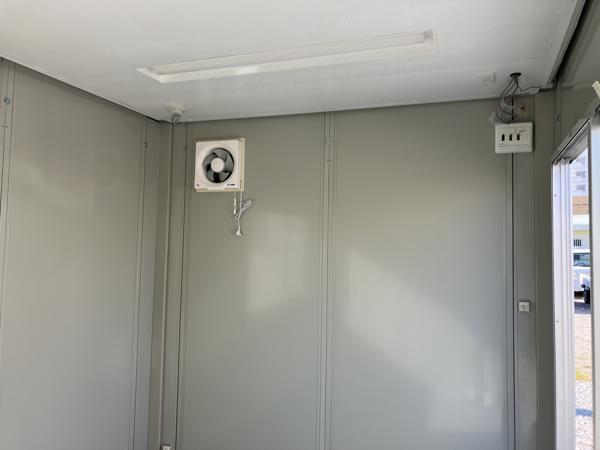沖縄県沖縄出張所/総合展示場の中古ユニットハウス・プレハブ・コンテナハウスCT-32J(2.16坪)の本体の内観