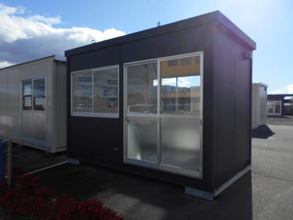 福島県福島店/展示場の新棟ユニットハウス・プレハブ・コンテナハウス38MSL(2.43坪)の本体の外観