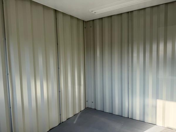 茨城県取手店/展示場の中古ユニットハウス・プレハブ・コンテナハウスCT-32JG(2.16坪)の本体の内観