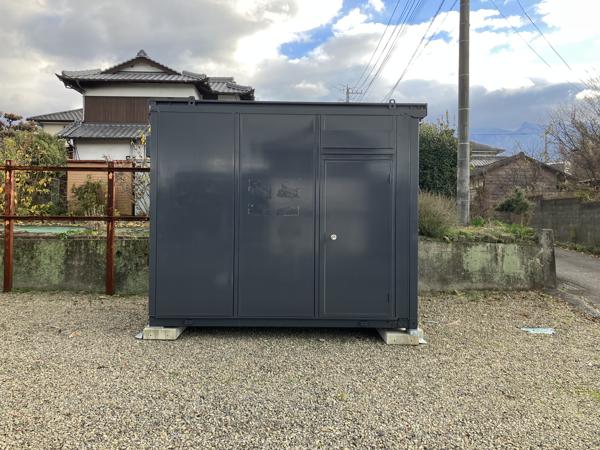 愛媛県新居浜店/展示場の中古ユニットハウス・プレハブ・コンテナハウスCT-32J(2.16坪)の本体の外観