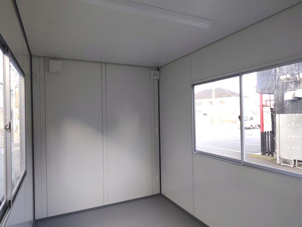 三重県松阪店/展示場の新棟ユニットハウス・プレハブ・コンテナハウス38MSL(2.43坪)の本体の内観