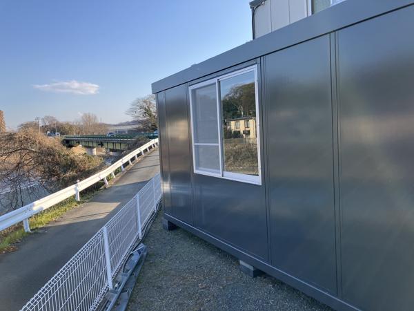 神奈川県秦野店/展示場の中古ユニットハウス・プレハブ・コンテナハウスCT-54J(7.86坪)の本体の外観