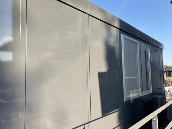 神奈川県秦野店/展示場の中古ユニットハウス・プレハブ・コンテナハウスCT-54J(7.86坪)の本体の外観