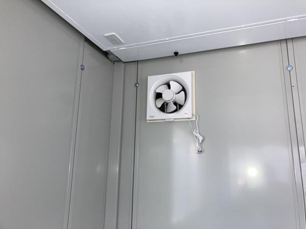 神奈川県秦野店/展示場の中古ユニットハウス・プレハブ・コンテナハウスCT-54J(7.86坪)の各設備の換気扇