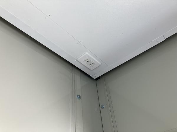 神奈川県秦野店/展示場の中古ユニットハウス・プレハブ・コンテナハウスCT-32J(2.16坪)の各設備のコンセント