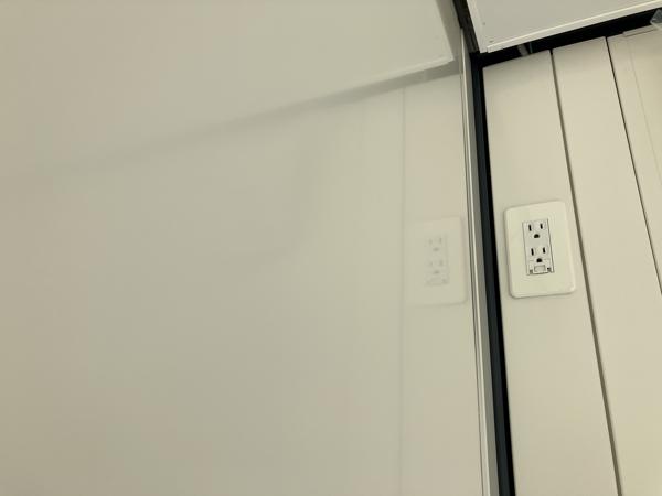 神奈川県秦野店/展示場の新棟ユニットハウス・プレハブ・コンテナハウス38MSL(2.43坪)の各設備のコンセント
