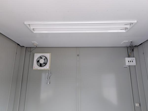 新潟県三条店/展示場の中古ユニットハウス・プレハブ・コンテナハウスCT-32J(0.65坪)の本体の内観