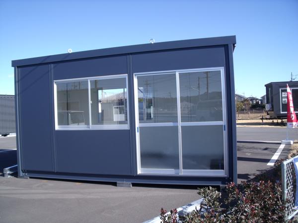 埼玉県花園インター店/展示場の新棟ユニットハウス・プレハブ・コンテナハウス47MSL(3.02坪)の本体の外観