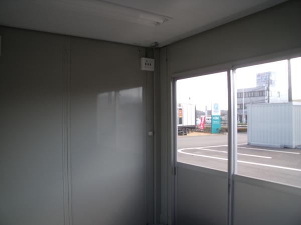 埼玉県花園インター店/展示場の中古ユニットハウス・プレハブ・コンテナハウスCT-32J(2.16坪)の本体の内観
