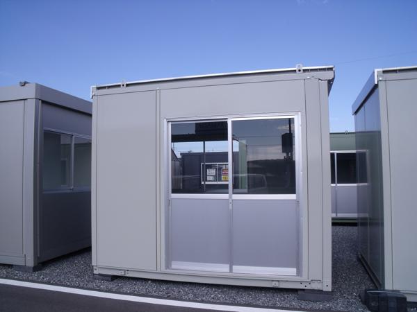 埼玉県花園インター店/展示場の中古ユニットハウス・プレハブ・コンテナハウスCT-32J(2.16坪)の本体の外観