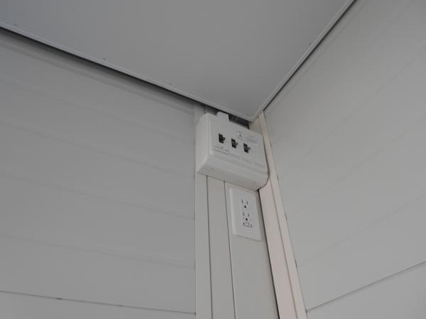 宮城県仙台茂庭店/展示場の新棟ユニットハウス・プレハブ・コンテナハウス4MSD(2.99坪)の各設備の分電盤