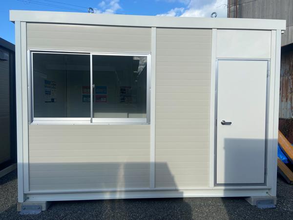 兵庫県淡路店/展示場の新棟ユニットハウス・プレハブ・コンテナハウス3MSD(2.40坪)の本体の外観