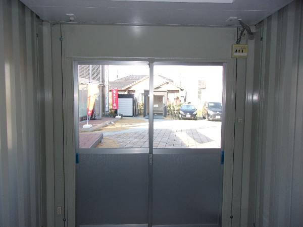 静岡県新富士総合展示場の中古ユニットハウス・プレハブ・コンテナハウスCT-32JG(2.16坪)の本体の内観