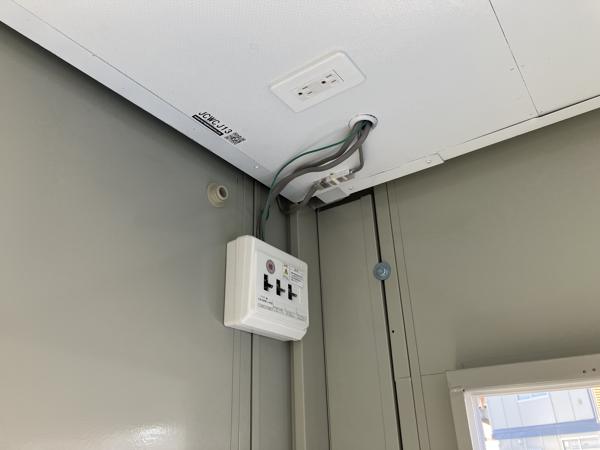 千葉県木更津店/展示場の中古ユニットハウス・プレハブ・コンテナハウスCT-32J(2.16坪)の各設備の分電盤