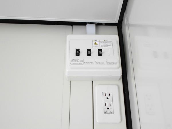 新潟県新潟出張所/総合展示場の新棟ユニットハウス・プレハブ・コンテナハウス47MSL(3.02坪)の各設備の分電盤