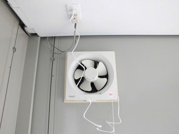 新潟県新潟出張所/総合展示場の中古ユニットハウス・プレハブ・コンテナハウスCT-41J(2.85坪)の各設備の換気扇
